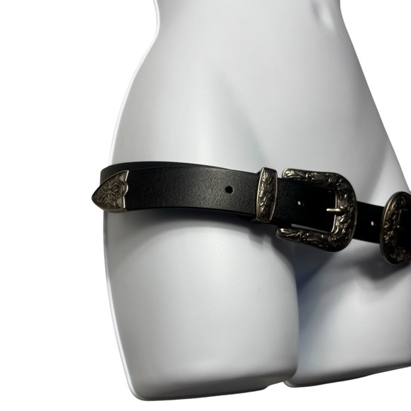 Statement Belt Unbranded Double Buckle Western Belt One Size Black Silver